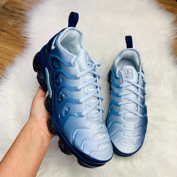 air vapormax plus blizzard